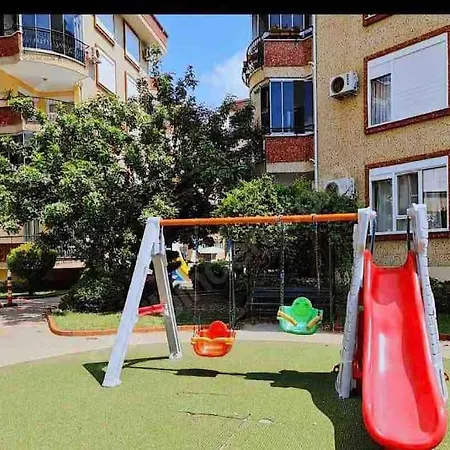 Cozy 2+1 With Big Pool , 150m From Sea. Apartment *